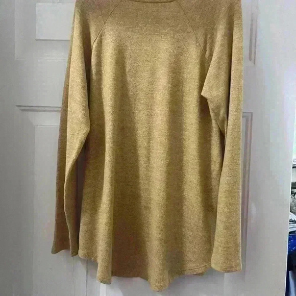 AE Medium Over-sized Super SOFT Jersey - Picture 3 of 4